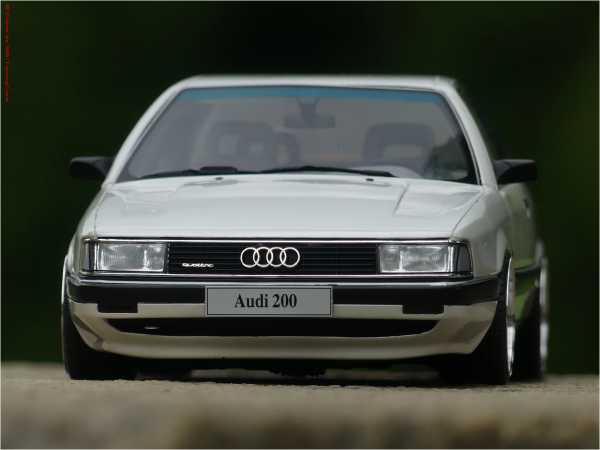 1:18 Audi 200 Quattro 20V bj.1989 Withe inkl. OVP